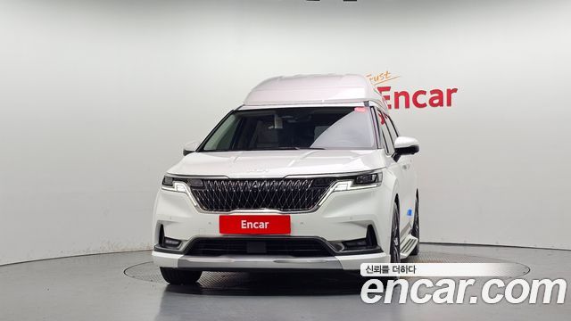 Kia Canival 2023 — photo 3