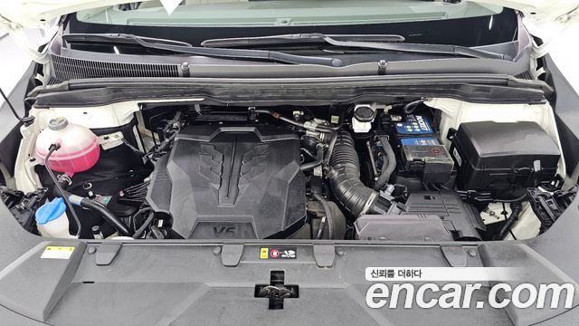 Kia Canival 2023 — photo 6