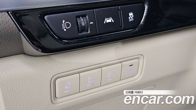 Kia Canival 2023 — photo 20