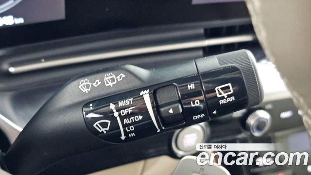 Kia Canival 2023 — photo 26