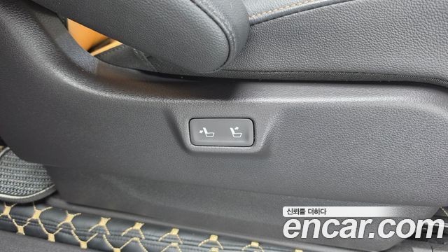 Kia Canival 2023 — photo 25