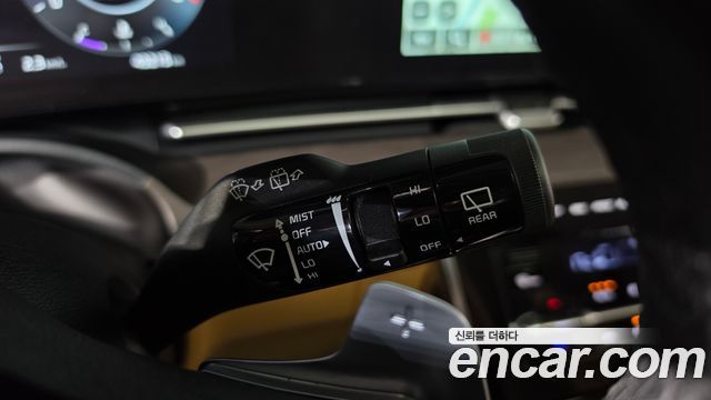 Kia Canival 2023 — photo 44