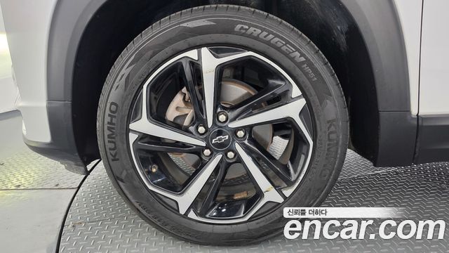 Chevrolet Korea Trailblazer 2022 — photo 5