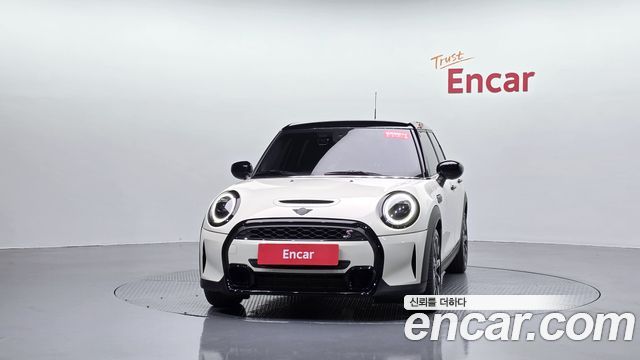 Mini Cooper 2022 — photo 3