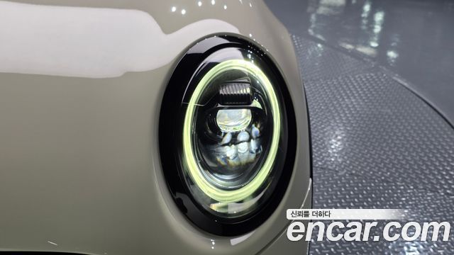 Mini Cooper 2022 — photo 8