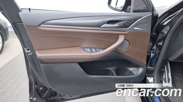 BMW X4 2022 — photo 14