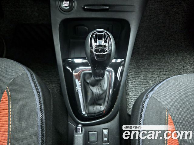 Renault Korea QM3 2014 — photo 9