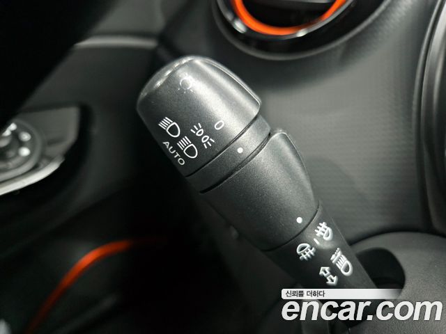 Renault Korea QM3 2014 — photo 17