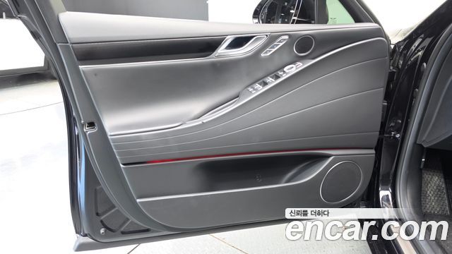 Genesis G80 2025 — photo 14