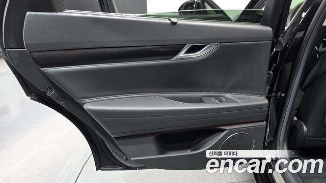 Genesis G80 2025 — photo 15