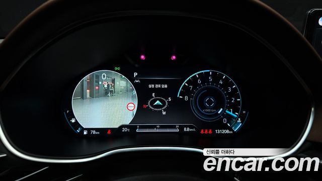 Genesis G80 2022 — photo 11