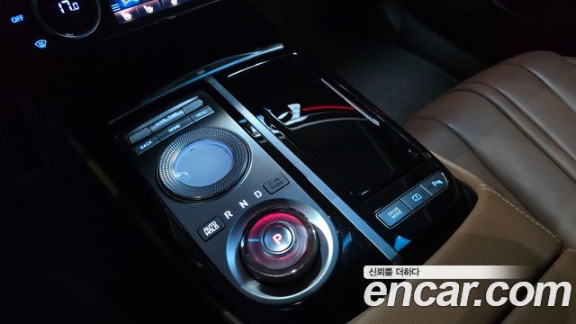 Genesis G80 2022 — photo 12
