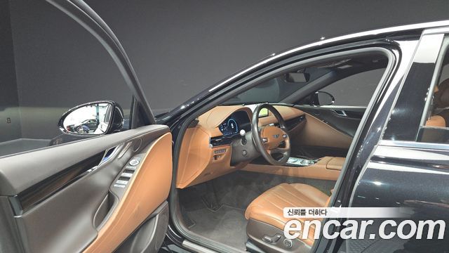Genesis G80 2022 — photo 13