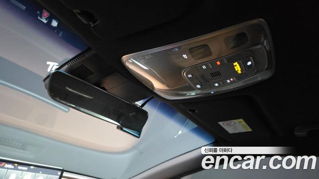 Genesis G80 2022 — photo 26