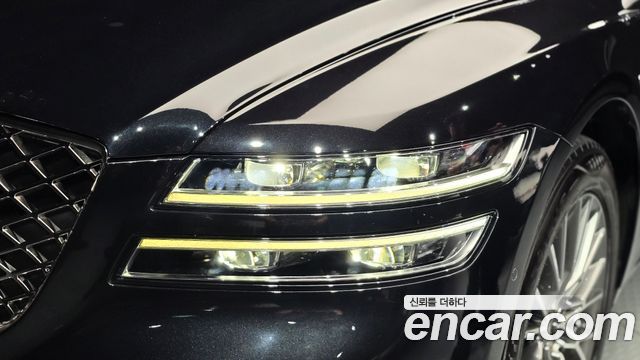Genesis G80 2022 — photo 8