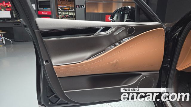 Genesis G80 2022 — photo 14