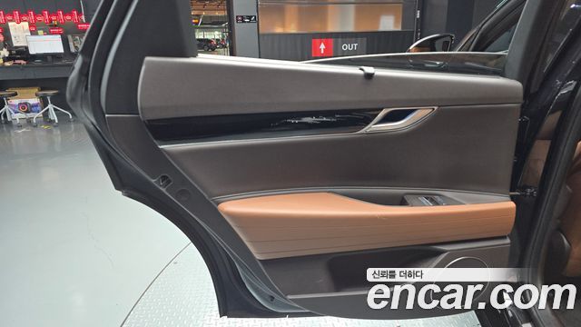 Genesis G80 2022 — photo 15