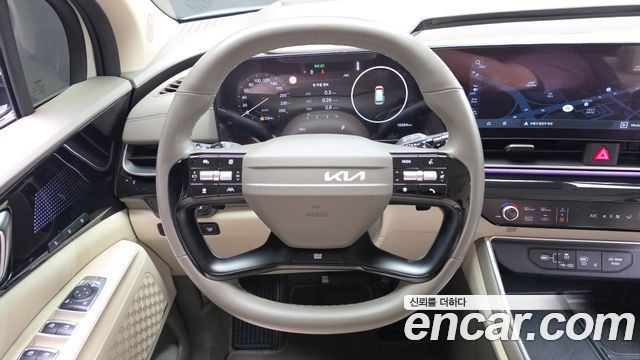 Kia Canival 2025 — photo 18