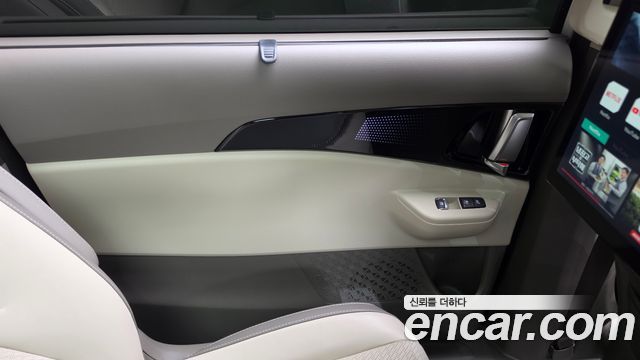 Kia Canival 2025 — photo 15