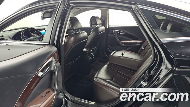 Hyundai Grandeur 2016 — photo 11
