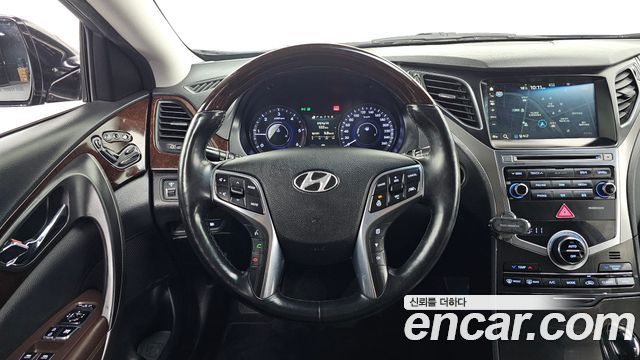 Hyundai Grandeur 2016 — photo 12