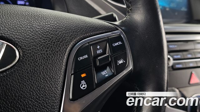 Hyundai Grandeur 2016 — photo 16