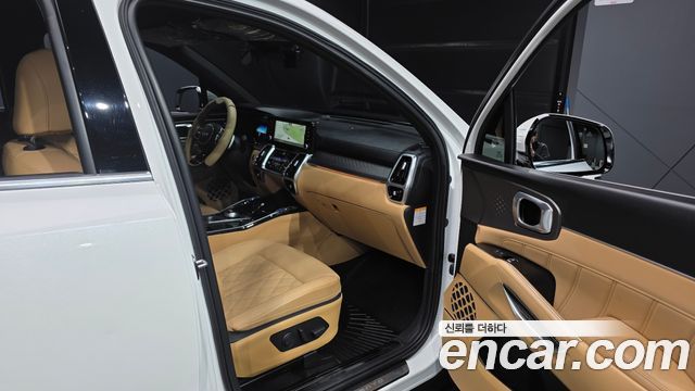 Kia Sorento 2023 — photo 17