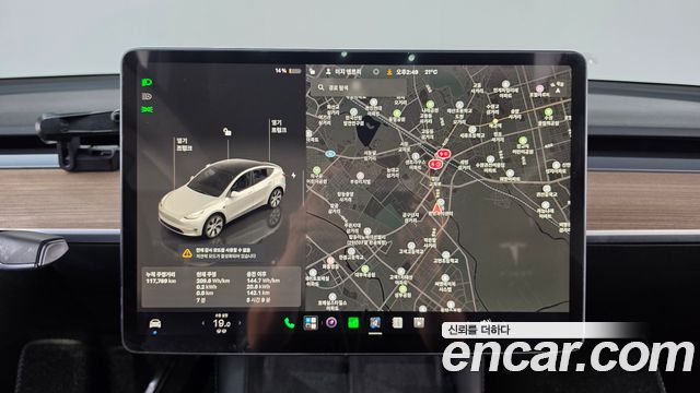 Tesla Model Y 2022 — photo 19