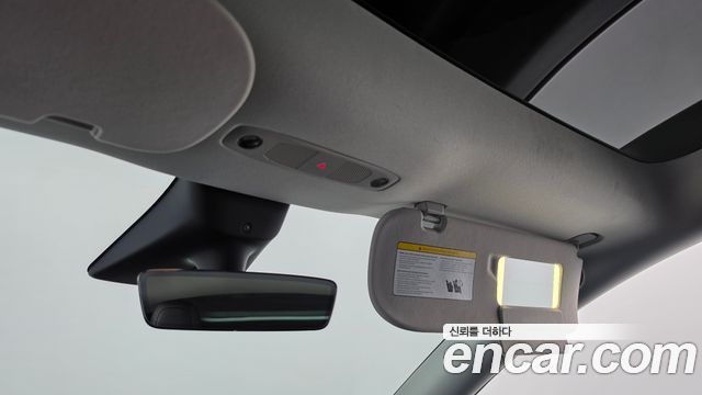 Tesla Model Y 2022 — photo 26