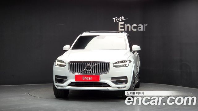 Volvo XC90 2024 — photo 3