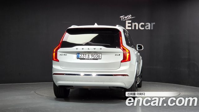Volvo XC90 2024 — photo 4
