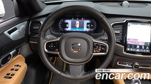 Volvo XC90 2024 — photo 18