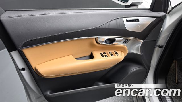 Volvo XC90 2024 — photo 14