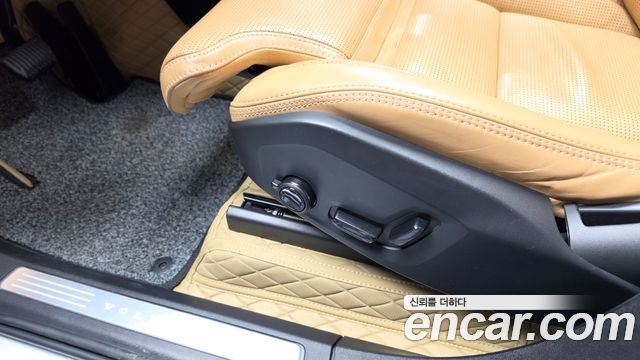Volvo XC90 2024 — photo 32