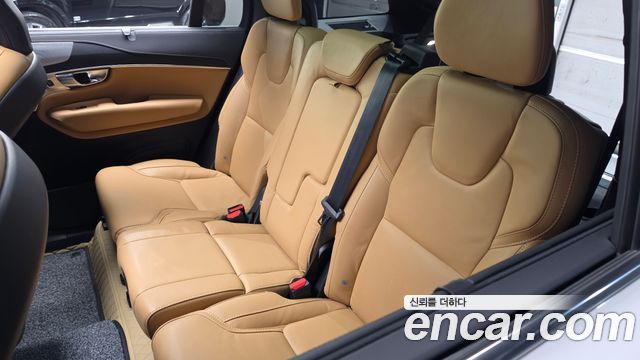 Volvo XC90 2024 — photo 33
