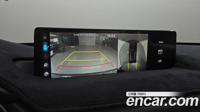 Genesis GV80 2023 — photo 21