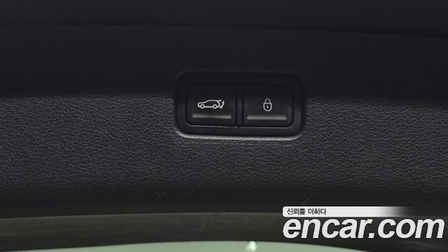 Genesis GV80 2023 — photo 24