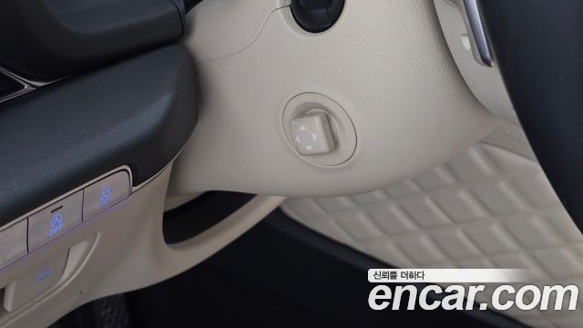 Genesis GV80 2023 — photo 28