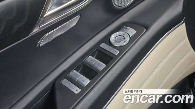 Genesis GV80 2023 — photo 37
