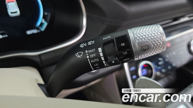 Genesis GV80 2023 — photo 38