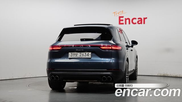 Porsche Cayenne 2019 — photo 4