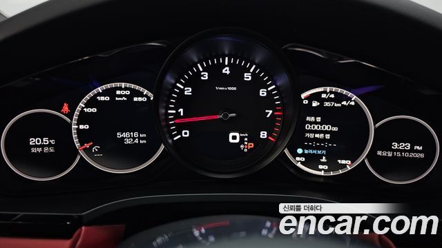 Porsche Cayenne 2019 — photo 11