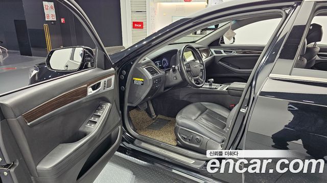 Genesis G80 2017 — photo 13