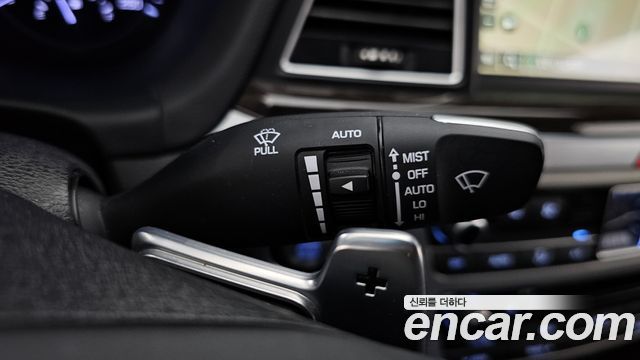 Genesis G80 2017 — photo 27