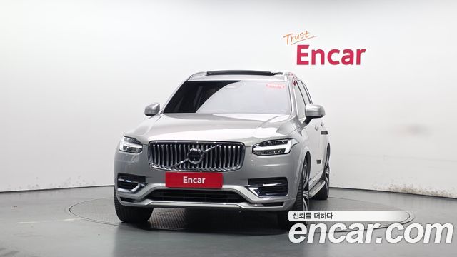 Volvo XC90 2023 — photo 3
