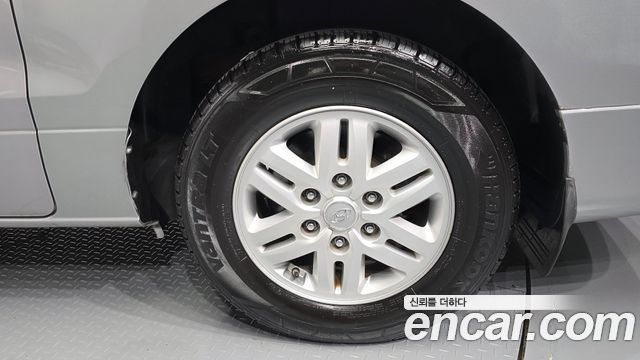 Hyundai Starex 2017 — photo 7