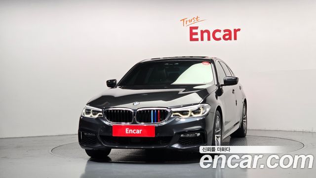 BMW 5-Series 2018 — photo 3