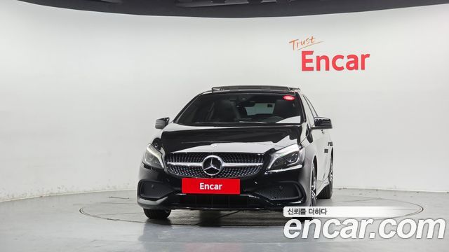 Mercedes-Benz A-Class 2018 — photo 3