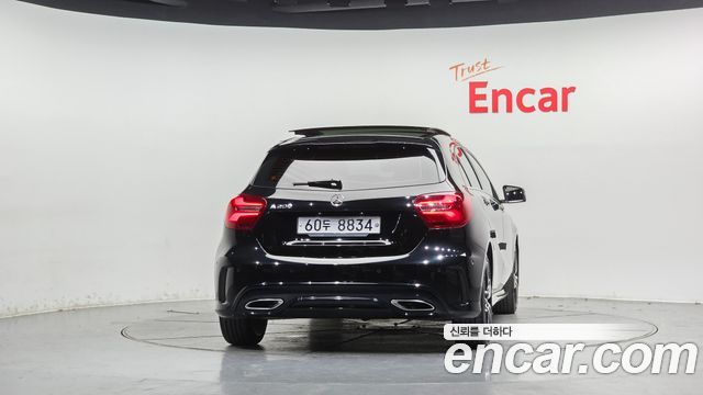Mercedes-Benz A-Class 2018 — photo 4