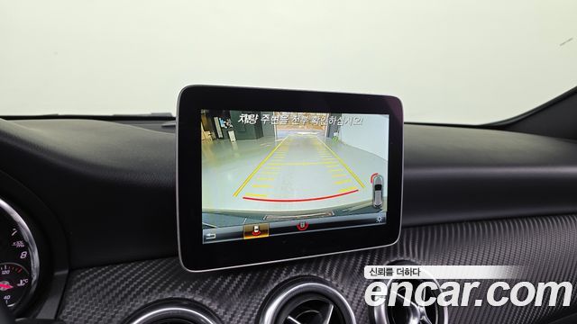 Mercedes-Benz A-Class 2018 — photo 22